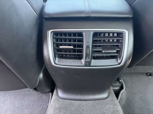Used 2015 Acura TLX FWD image 16