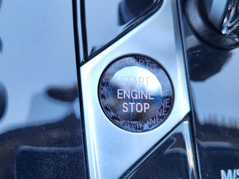 Used 2021 BMW X7 xDrive40i w/ Executive Package 2 image 22