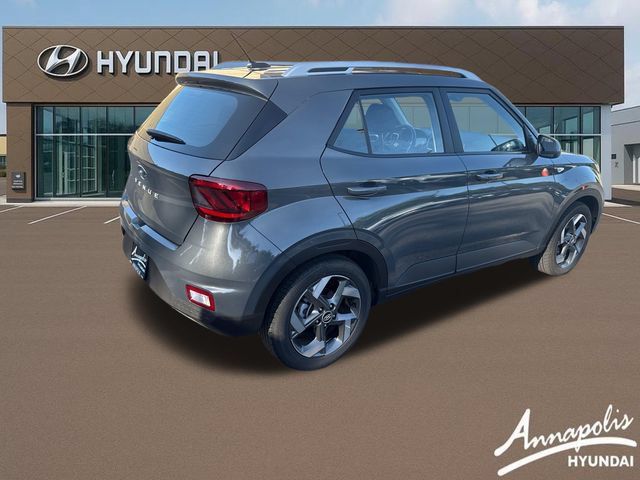 Certified 2026 Hyundai Venue SEL FWD image 5