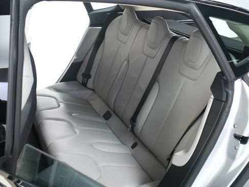 Used 2013 Tesla Model S image 34