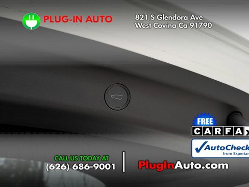 Used 2020 Tesla Model Y Long Range image 13