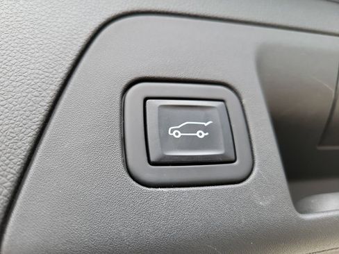 Used 2022 Buick Envision Preferred image 10