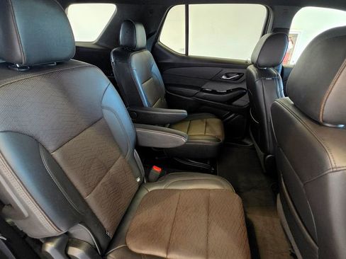 Used 2023 Chevrolet Traverse High Country AWD/4WD image 57