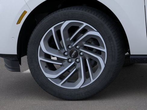 New 2026 Lincoln Navigator Reserve AWD/4WD image 48