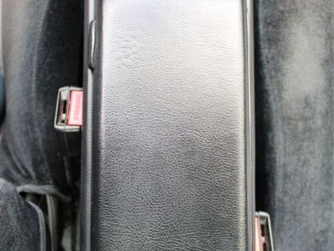 Used 1990 Porsche 944 Coupe RWD image 29