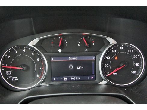 Used 2024 Chevrolet Blazer LT w/ Convenience Package FWD image 13