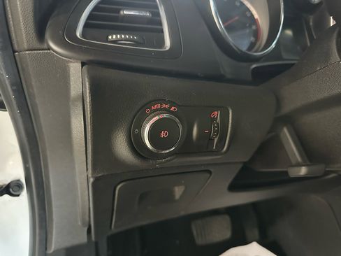 Used 2016 Buick Cascada Premium image 32