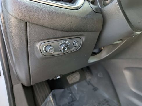 Certified 2023 Chevrolet Equinox Premier image 22