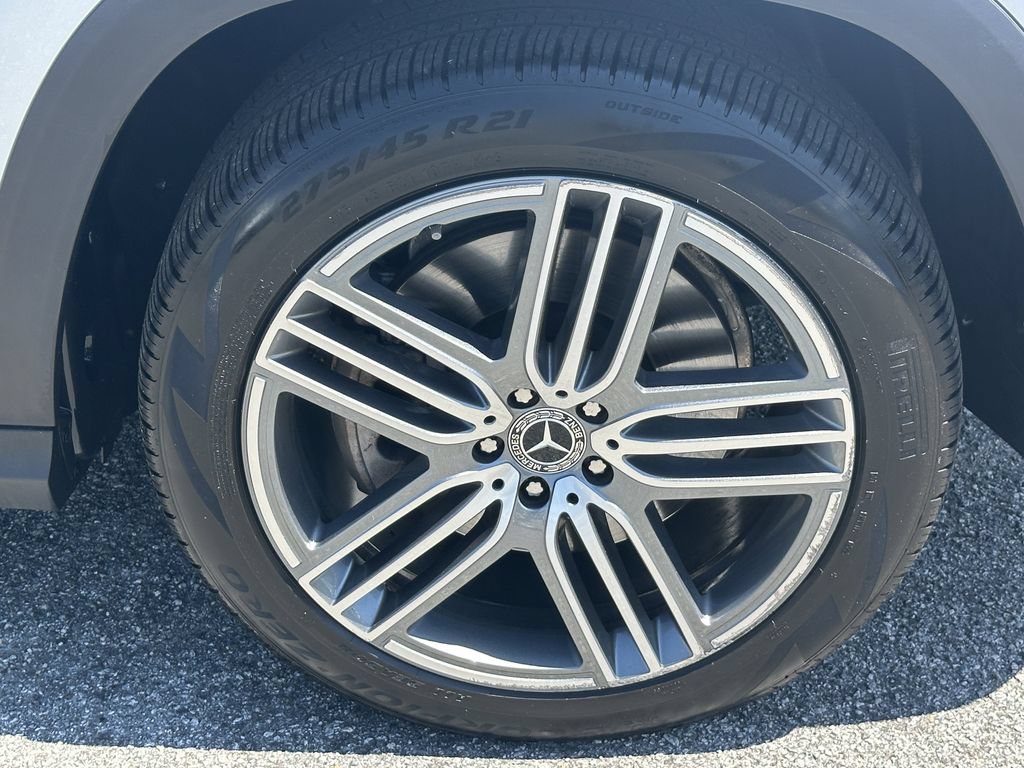 Certified 2025 Mercedes-Benz GLS 450 4MATIC image 14