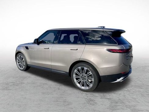 Used 2023 Land Rover Range Rover Sport SE image 5