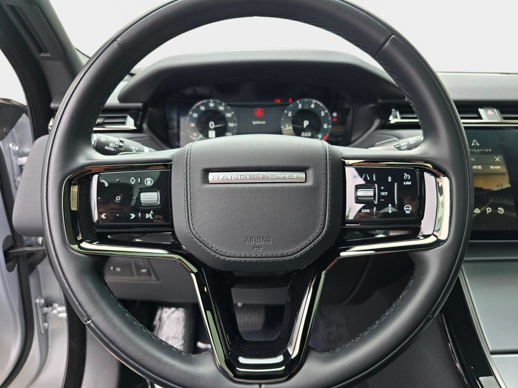 Certified 2025 Land Rover Range Rover Velar S AWD/4WD image 19