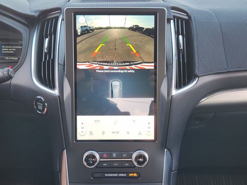Used 2024 Ford Edge ST w/ Equipment Group 401A AWD/4WD image 18