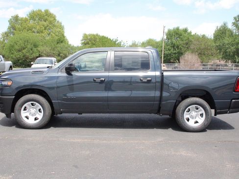 New 2026 RAM 1500 Tradesman AWD/4WD image 34