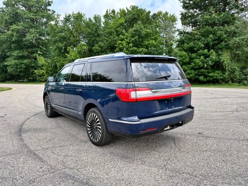 Used 2020 Lincoln Navigator L Black Label AWD/4WD image 7