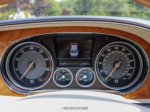 Used 2015 Bentley Flying Spur V8 AWD/4WD image 22