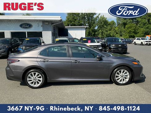 Used 2023 Toyota Camry LE FWD image 2