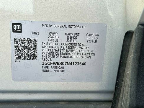 Used 2022 Chevrolet Bolt LT image 36