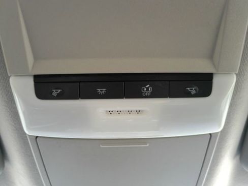 Used 2020 Nissan Sentra SR FWD image 47