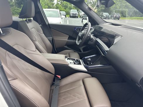 Used 2025 BMW X3 xDrive30i AWD/4WD image 37