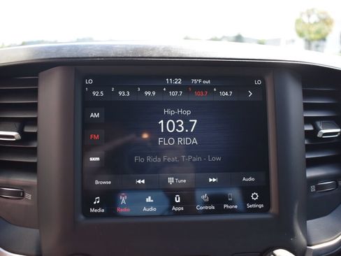 Used 2019 RAM 1500 Big Horn AWD/4WD image 11