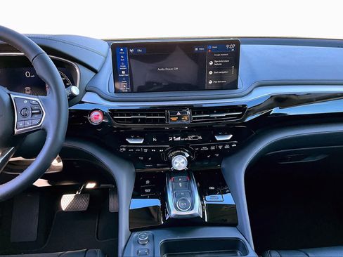 Certified 2026 Acura MDX FWD w/ Technology Package image 6