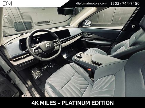 Used 2025 Nissan Ariya Platinum AWD/4WD image 17