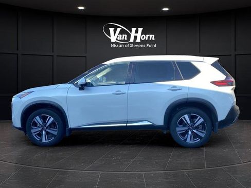 Used 2023 Nissan Rogue SL AWD/4WD image 12