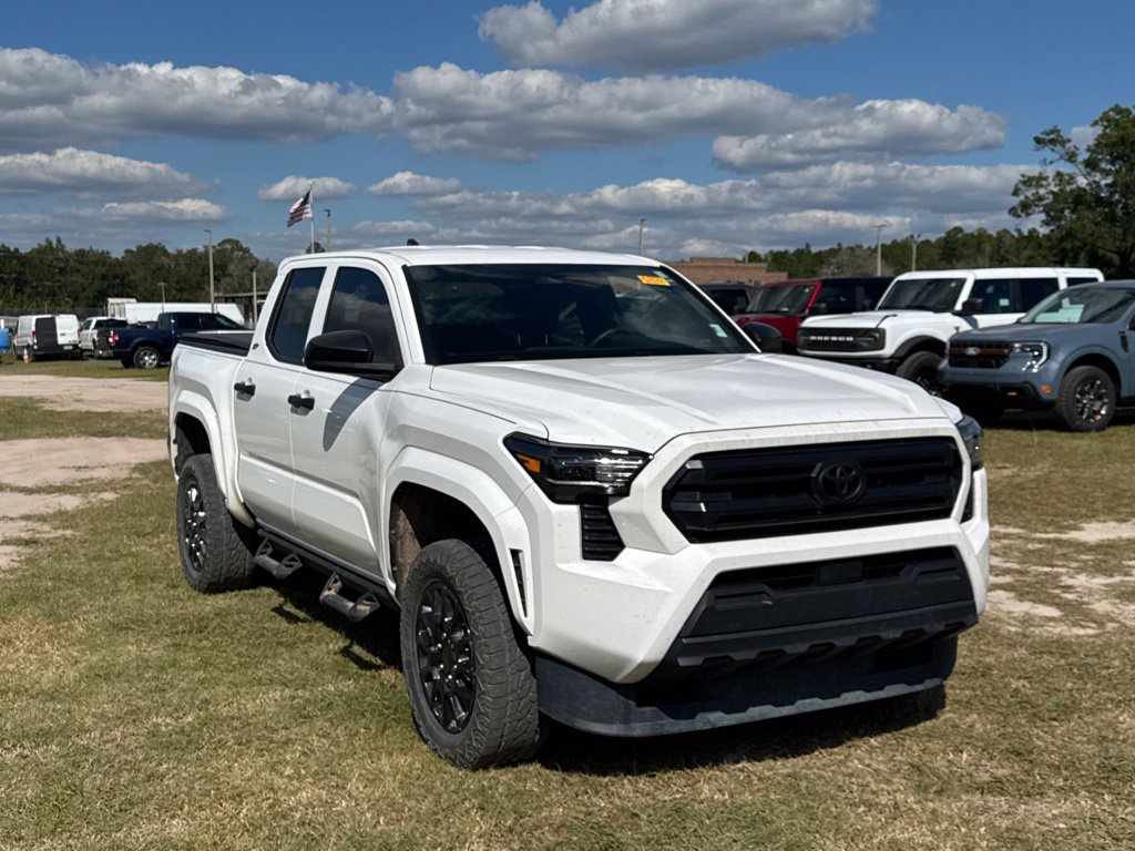 Used 2024 Toyota Tacoma SR AWD/4WD image 7