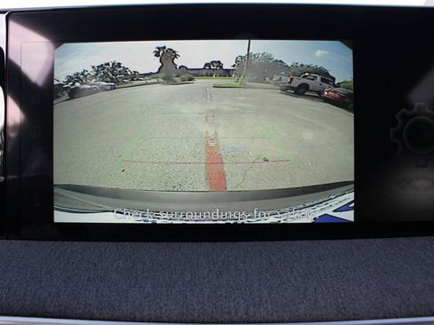 New 2025 Nissan Kicks SV w/ Charging Package image 16