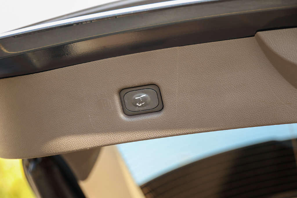 Used 2023 Lincoln Nautilus AWD w/ Premium Package image 39