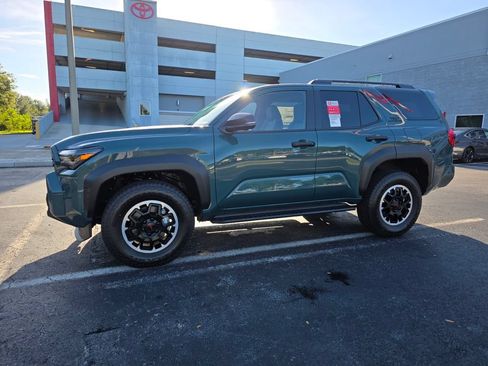 New 2026 Toyota 4Runner TRD Off-Road Premium AWD/4WD image 3