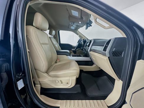 Used 2019 Ford F350 Lariat w/ Lariat Value Package AWD/4WD image 28