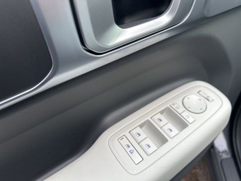 New 2026 Hyundai Santa Fe SE image 13