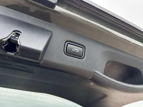 Used 2025 Hyundai Tucson SEL FWD image 24