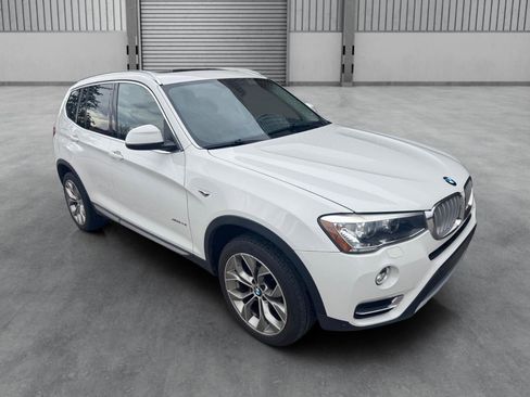 Used 2017 BMW X3 xDrive28i w/ Premium Package image 27