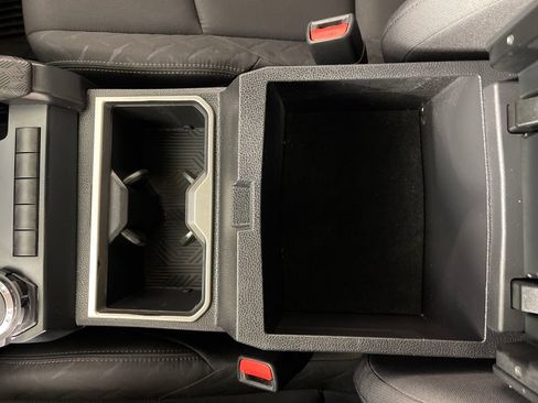 Certified 2024 Toyota Tacoma SR5 image 23