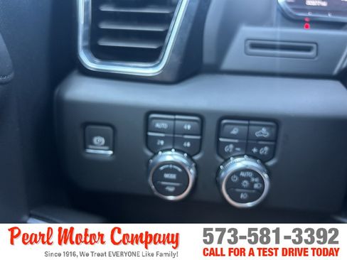 Certified 2024 GMC Sierra 1500 Denali AWD/4WD image 15