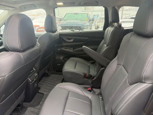 Certified 2025 Subaru Ascent Limited image 10
