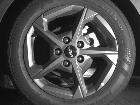 Used 2025 Kia K4 LXS FWD image 14