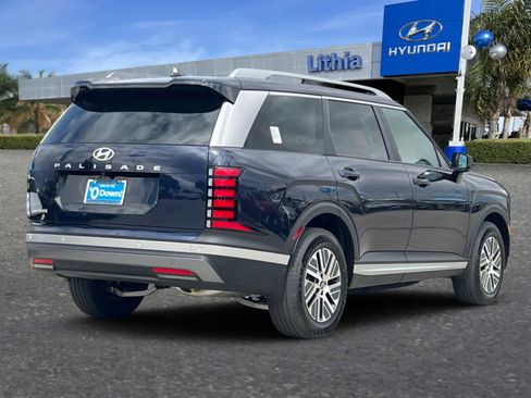New 2026 Hyundai Palisade FWD Hybrid image 2