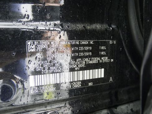 Used 2019 Toyota RAV4 Limited image 29