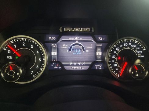 Used 2019 RAM 1500 Big Horn AWD/4WD image 23