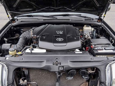 Used 2006 Toyota 4Runner Sport RWD image 30