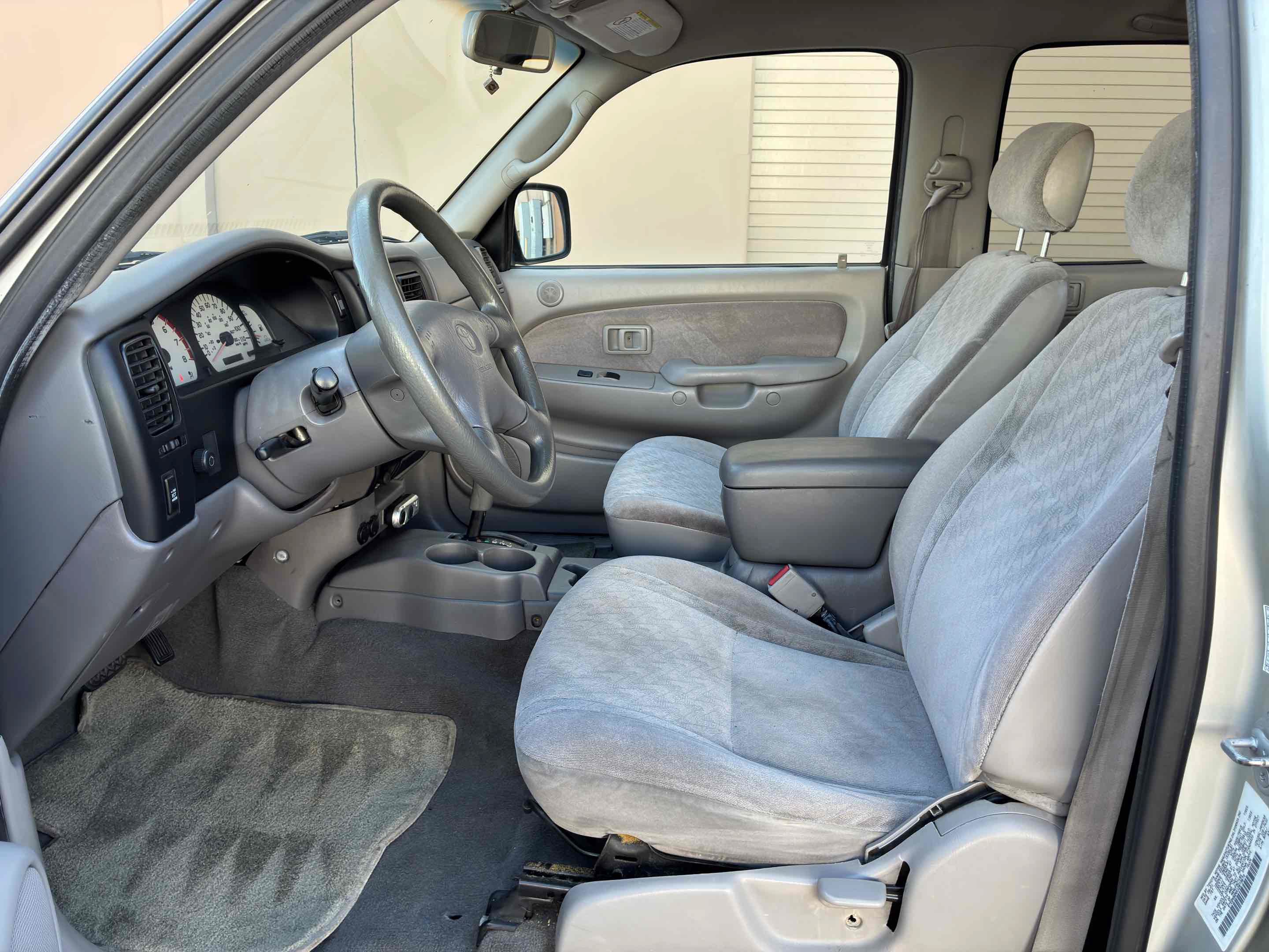 Used 2001 Toyota Tacoma PreRunner RWD image 35