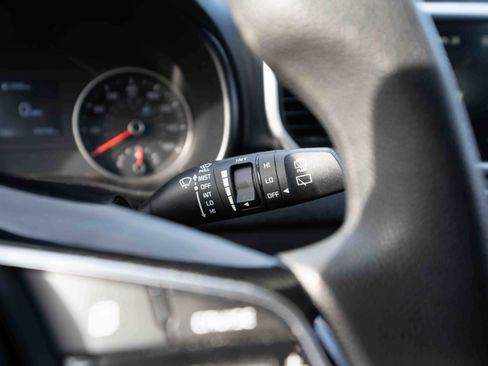 Used 2021 Kia Sportage LX image 14