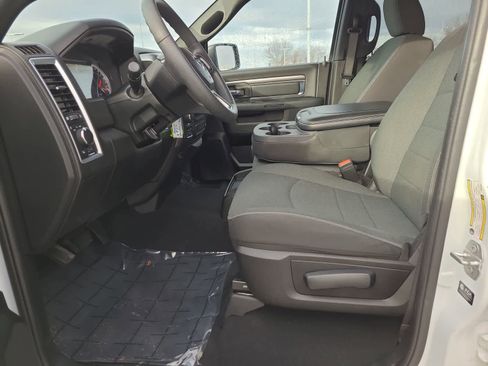 Used 2021 RAM 1500 Classic Warlock image 19