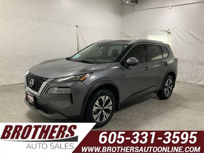 Used 2021 Nissan Rogue SV w/ Premium Package