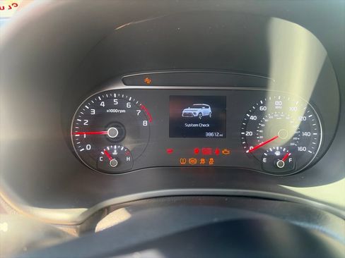Used 2022 Kia Soul LX w/ Technology Package FWD image 31