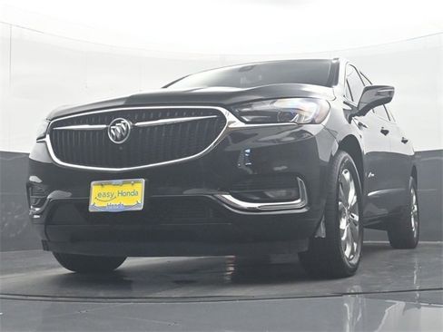 Used 2021 Buick Enclave Avenir w/ Avenir Technology Package image 29