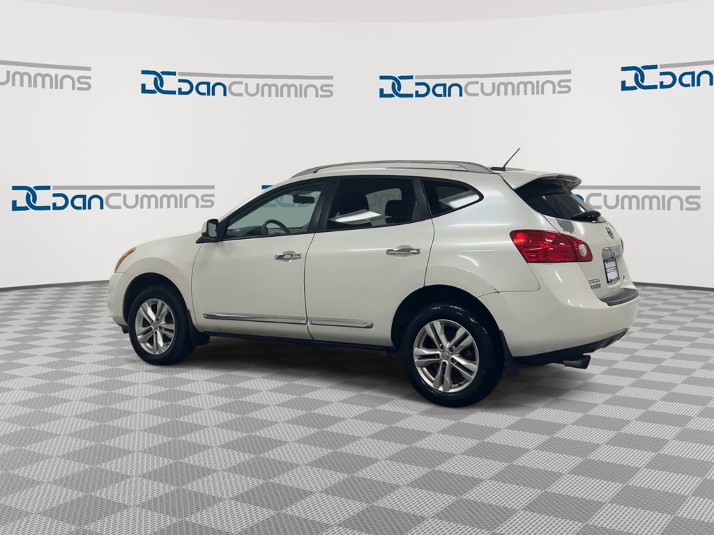 Used 2013 Nissan Rogue SV AWD/4WD image 6